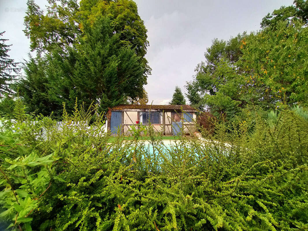 Maison à SAINT-MARTIN-EN-BRESSE