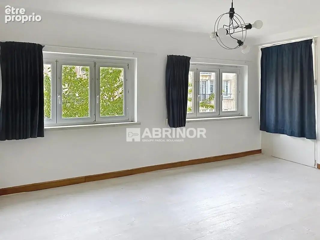 Hyper centre - appartement 86m² avec parking - photo 2