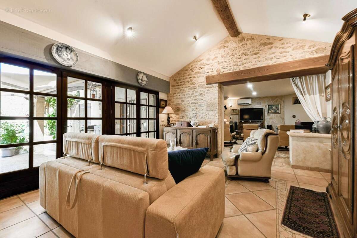 Maison à UZES