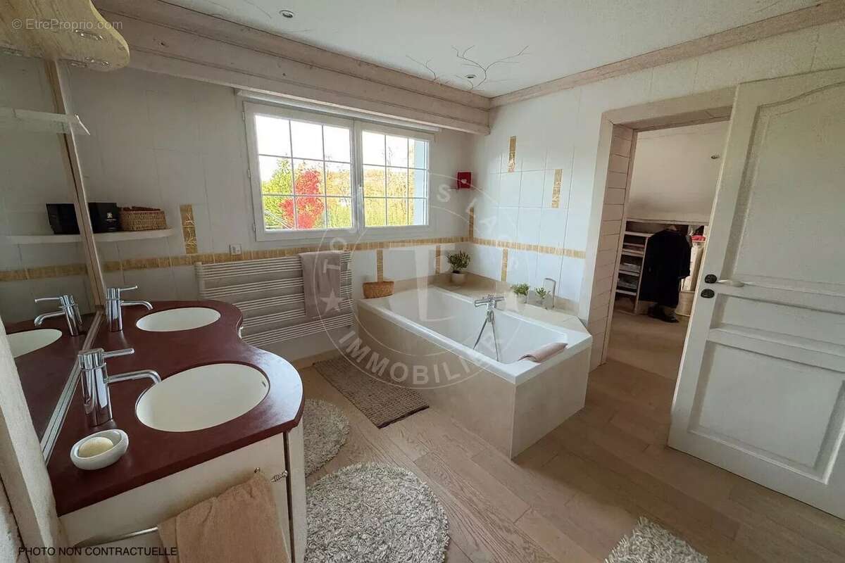 Appartement à CHAPEIRY