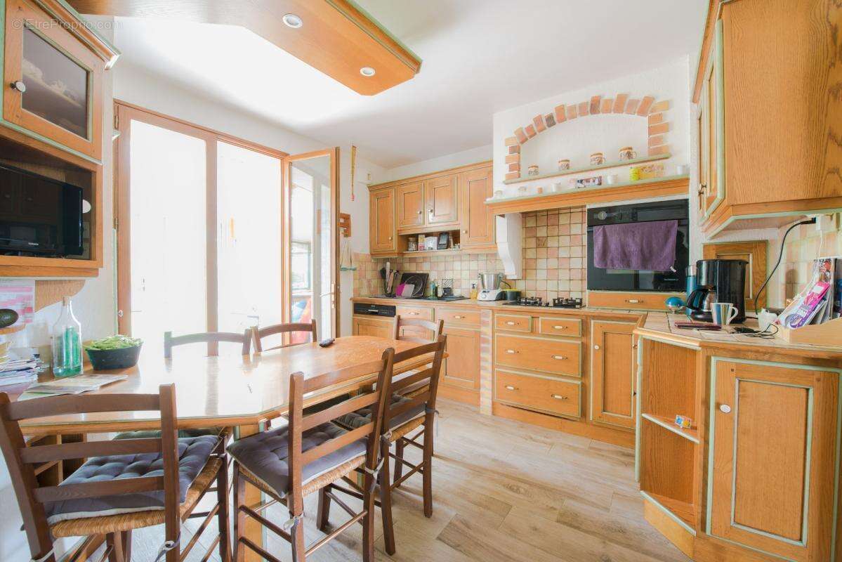 Maison familiale 4 chambres à vendre à plessé – proche écoles, commerces et services - photo 4