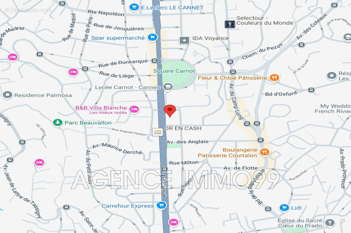 Parking à CANNES