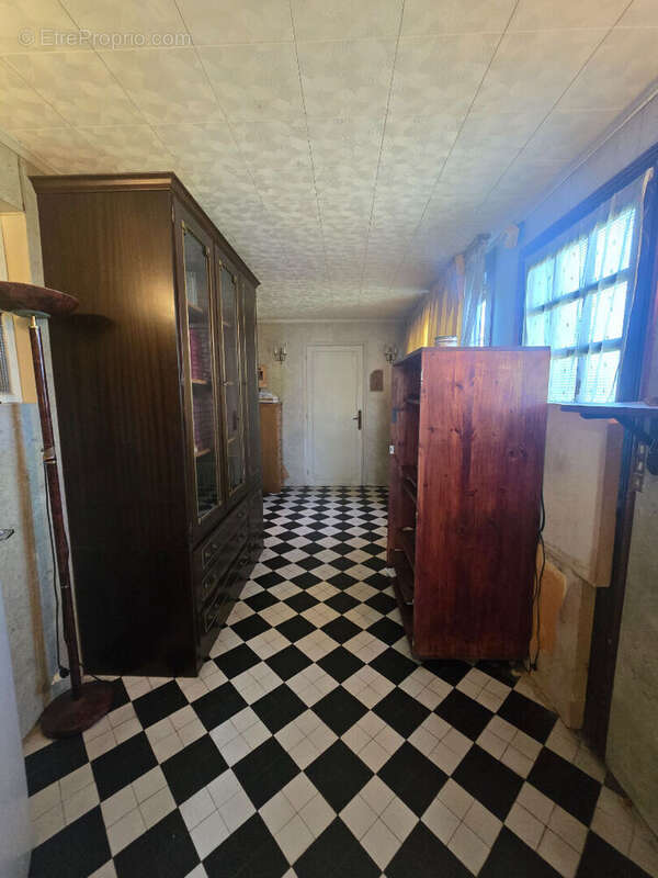 Maison à OZOIR-LA-FERRIERE