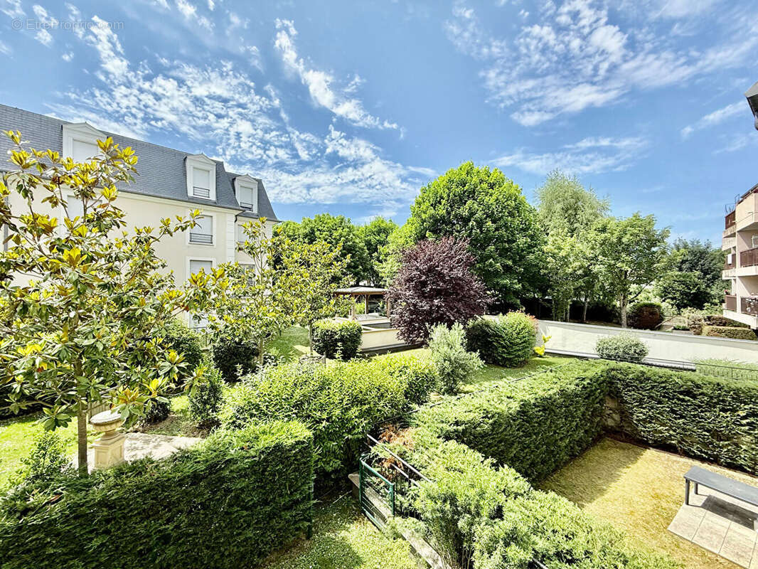 Appartement à SAINT-CYR-L&#039;ECOLE