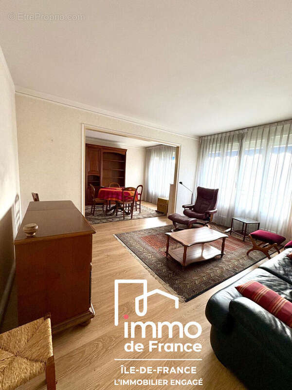 Appartement à ROSNY-SOUS-BOIS