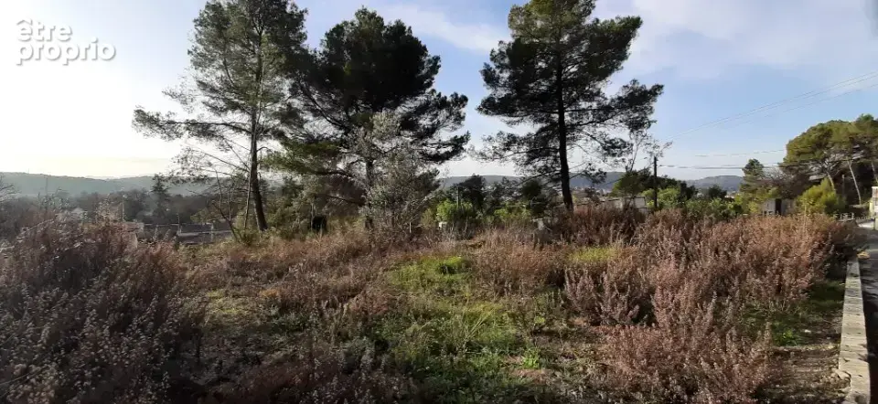 Photo Terrain à Draguignan au prix de 158 200€