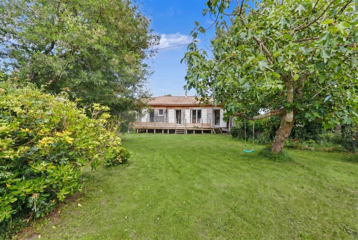 Maison à BEAUMONT-SUR-LEZE