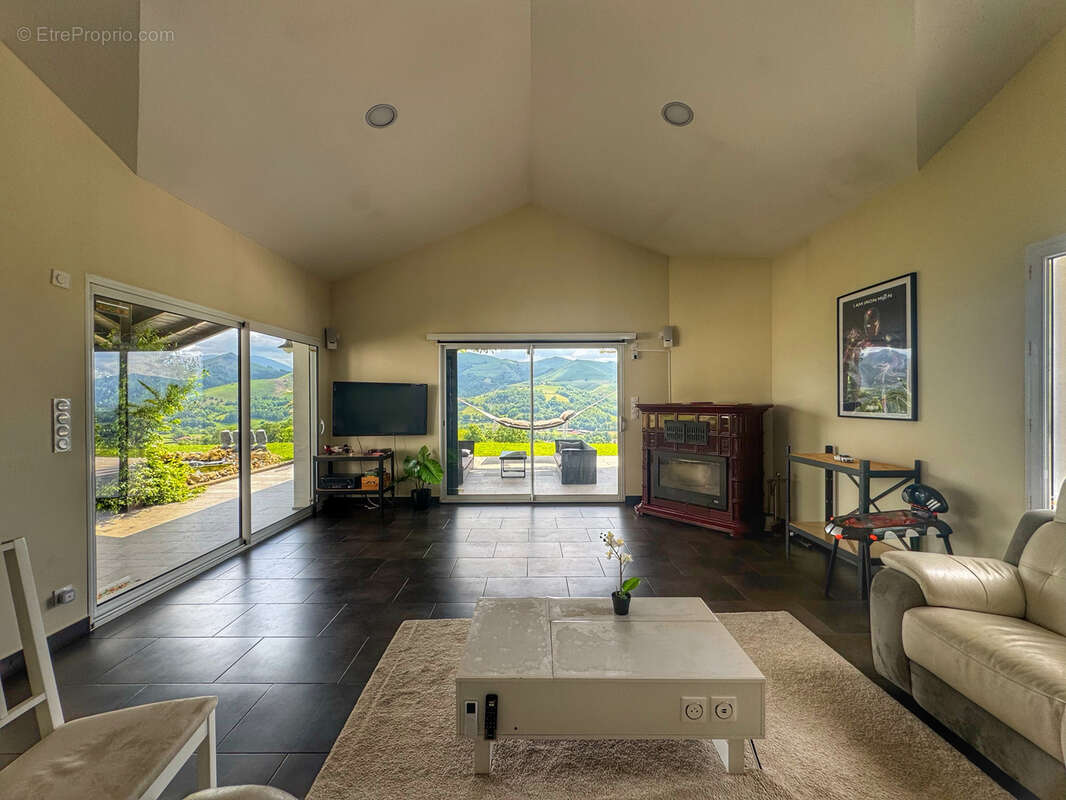 Maison à SAINT-JEAN-PIED-DE-PORT