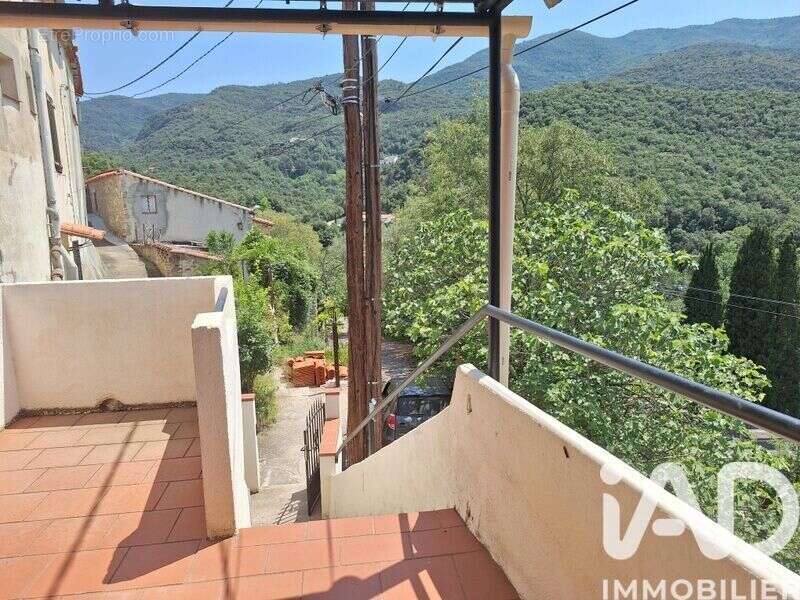 Photo 2 - Maison à REYNES