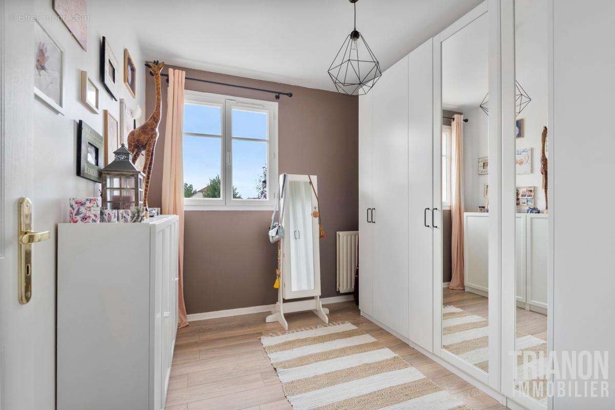 Maison à VILLEPREUX