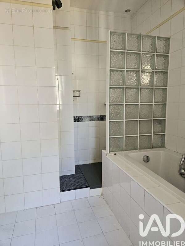 Photo 9 - Maison à MARSEILLE-11E