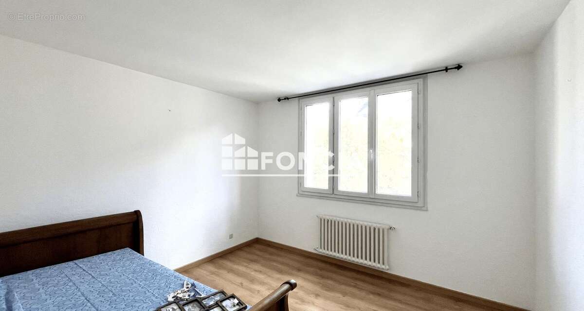 Appartement à VIZILLE
