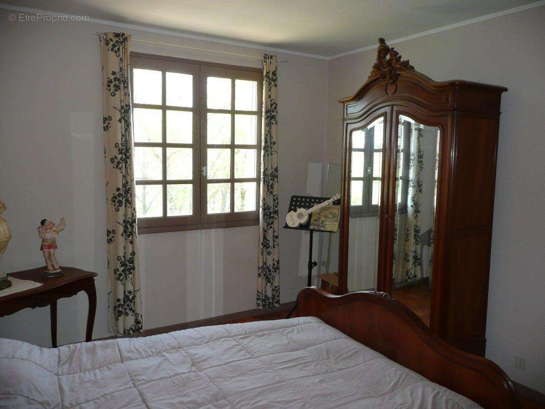 Maison à VILLEFRANCHE-DE-ROUERGUE