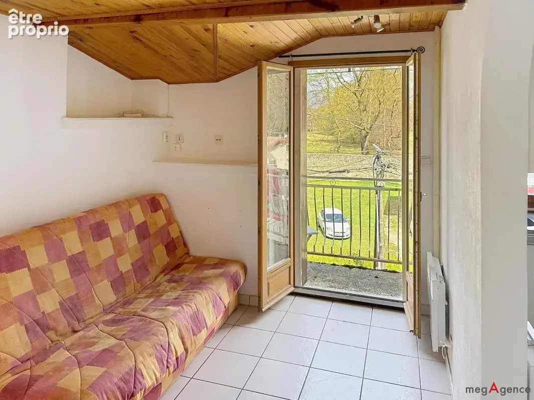 Appartement à VIZILLE