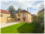 Maison à FONTENAY-LE-FLEURY