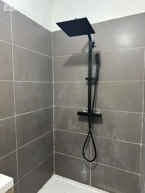 13015 - T2 de 42m2 vendu avec locataire en place - photo 7
