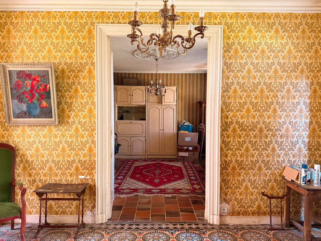 Maison à VILLARS-EN-PONS