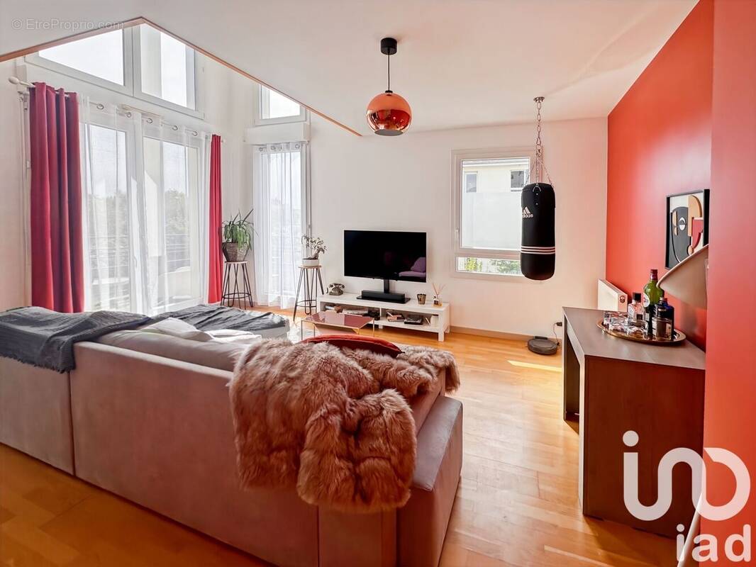 Photo 1 - Appartement à VILLENEUVE-LE-ROI