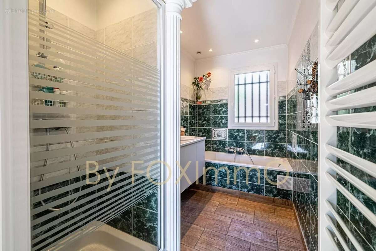 Maison à CAGNES-SUR-MER