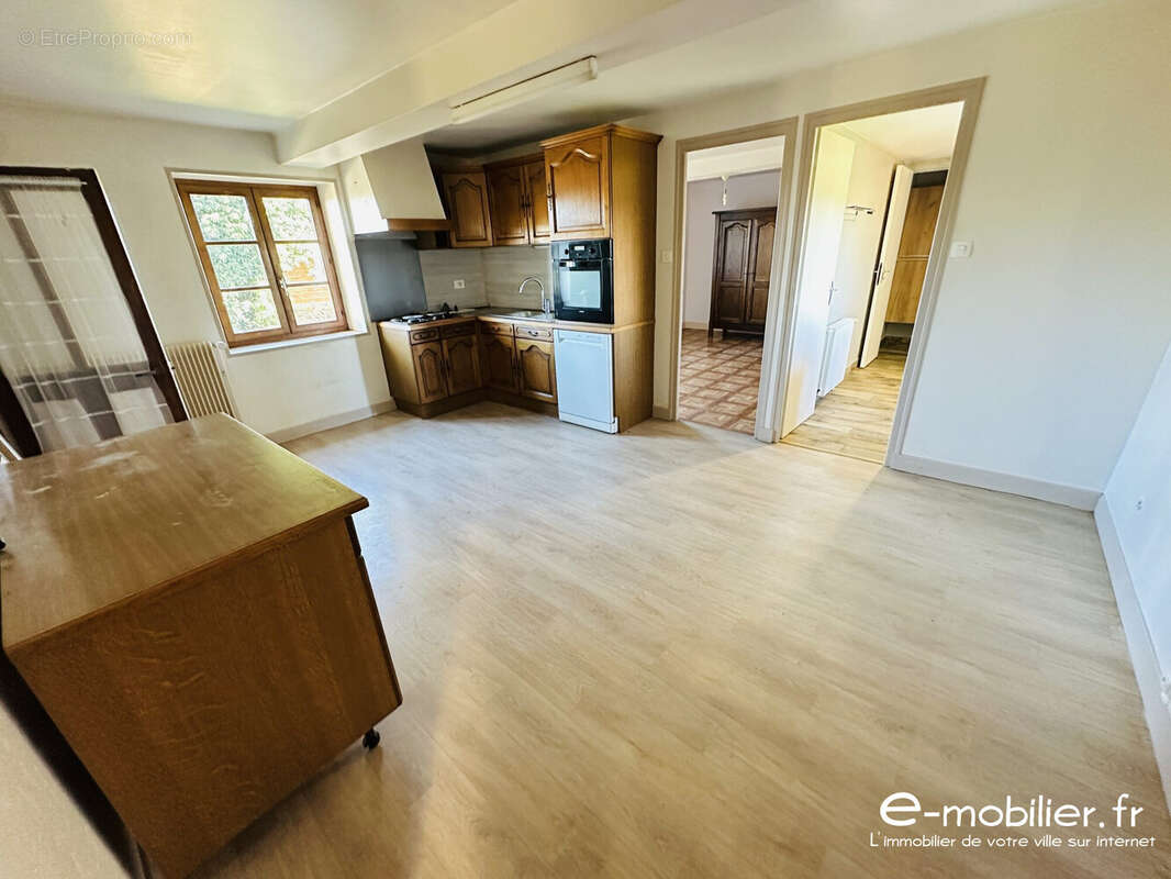 Maison à SAINTE-FOY