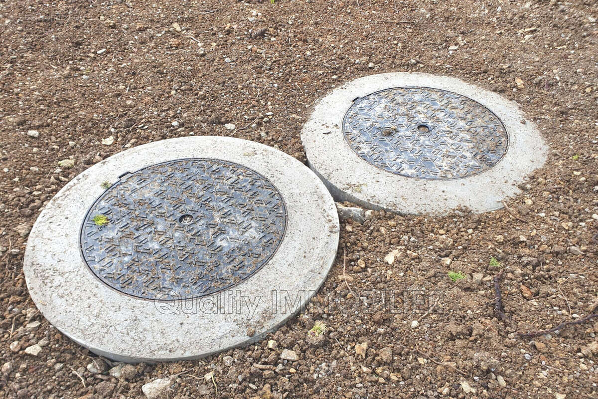 Terrain à MOUANS-SARTOUX