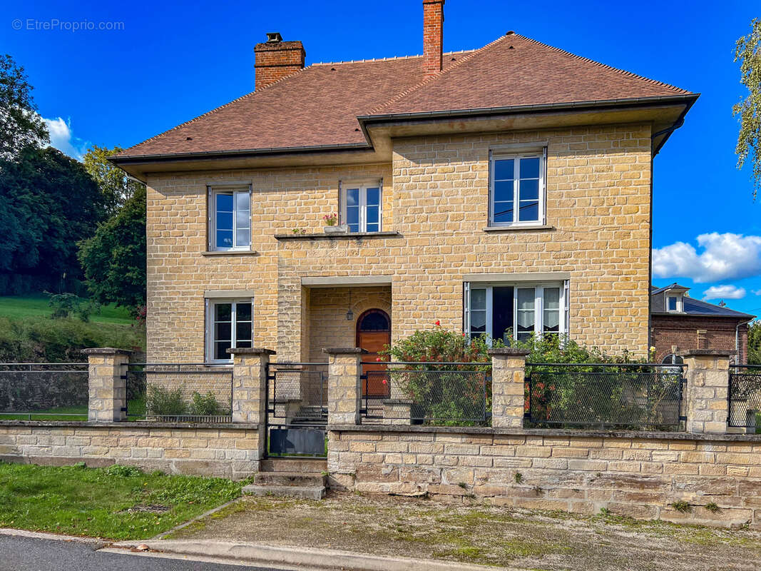 Maison à VIMOUTIERS