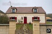 Maison à TRACY-LE-MONT