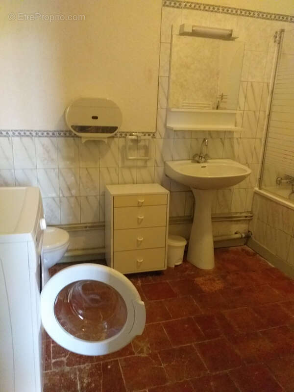 Maison à FONTCOUVERTE