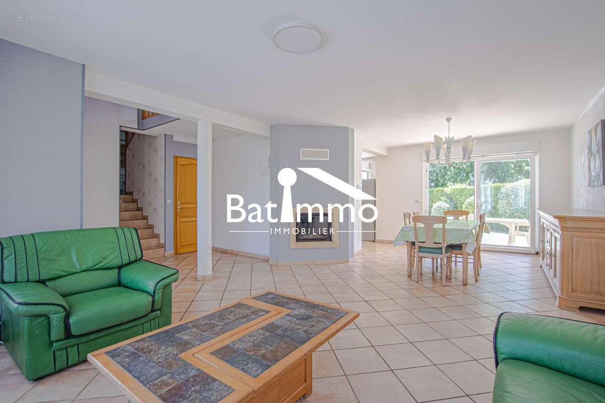 Maison 140 m² à Pournoy-La-Grasse  - photo 4