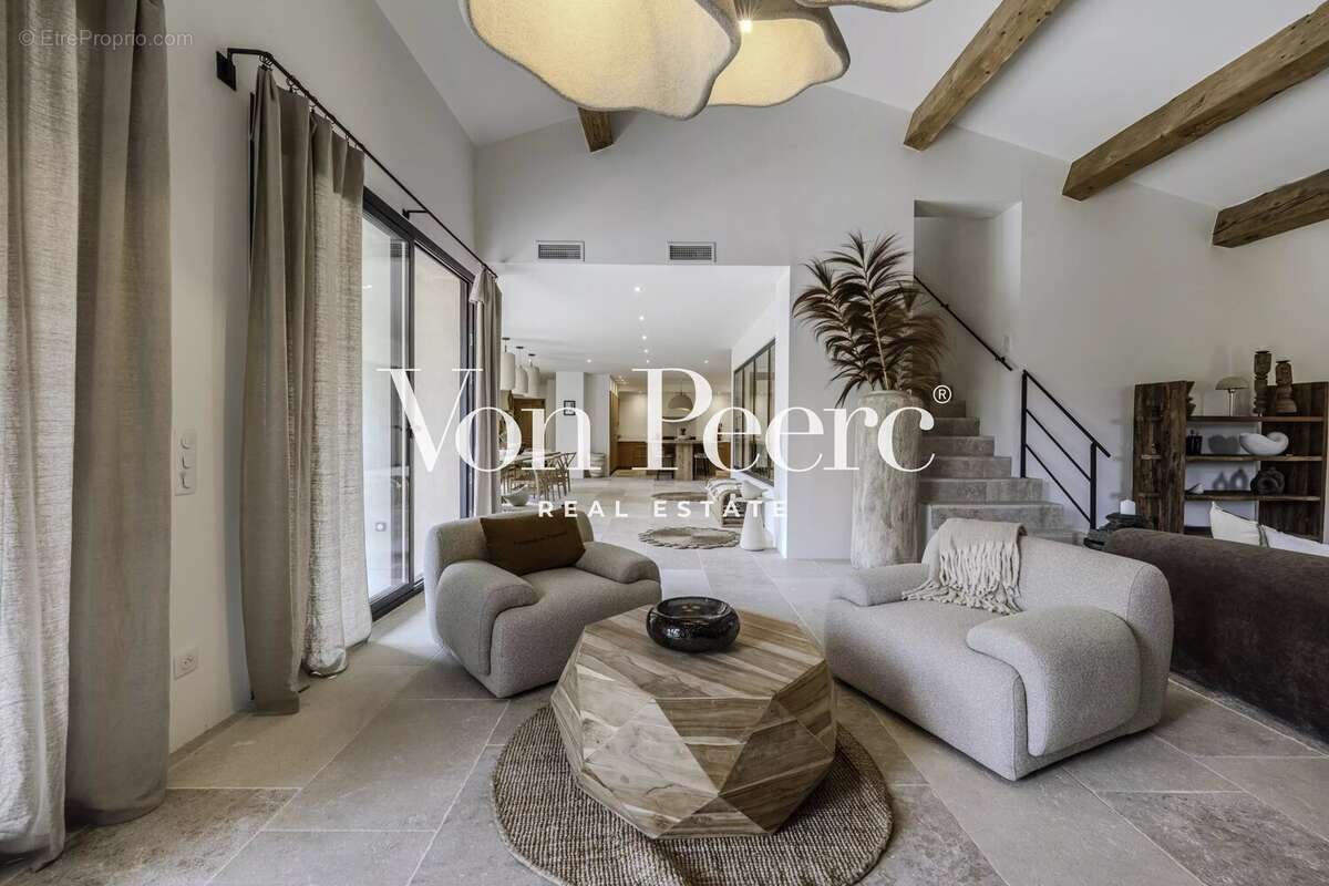 Maison à SAINT-REMY-DE-PROVENCE