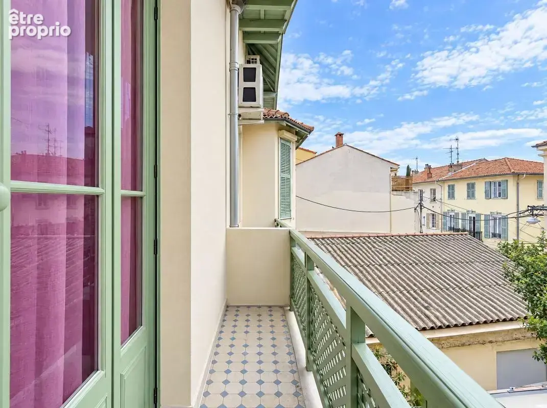 Nice centre – maison de ville 5 pièces – 240 m² habitables – terrasse de 80 m² – box – cave - photo 10