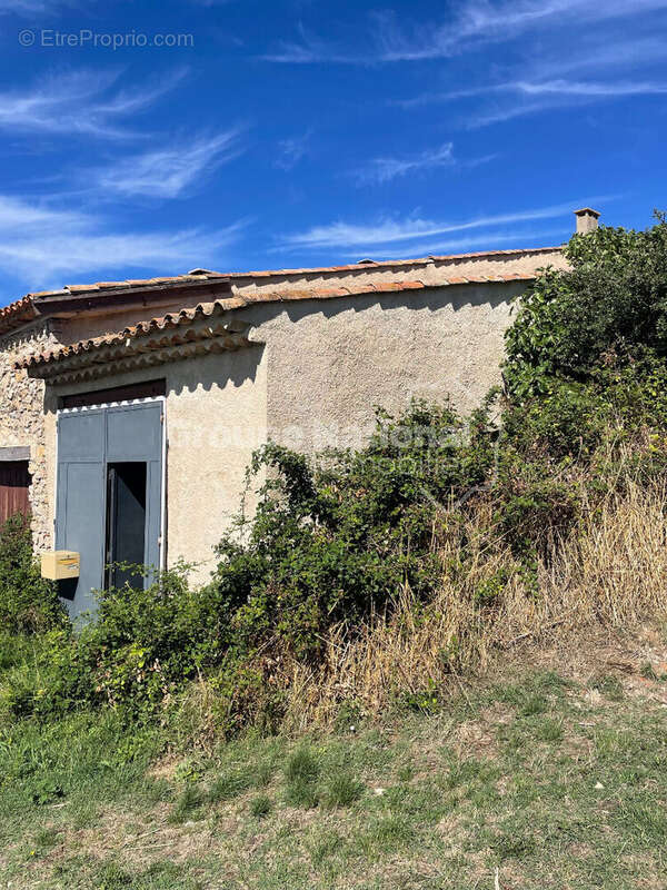 Maison à SAINT-JULIEN