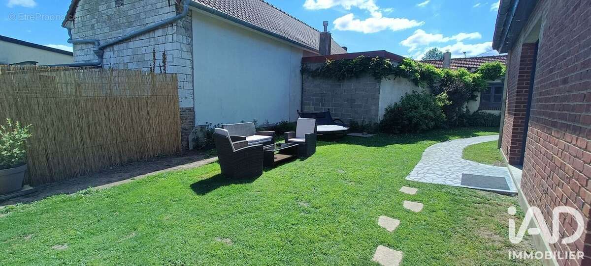 Photo 4 - Maison à GEZAINCOURT