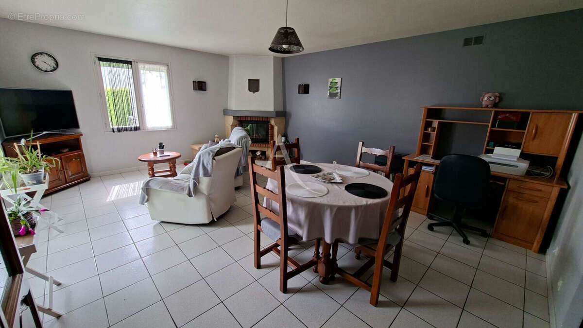 Maison à LE POIRE-SUR-VIE