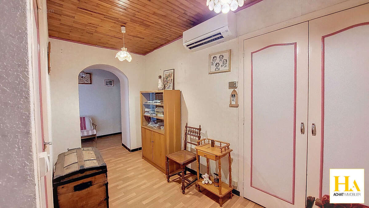 Maison à CHATEAUNEUF-SUR-ISERE