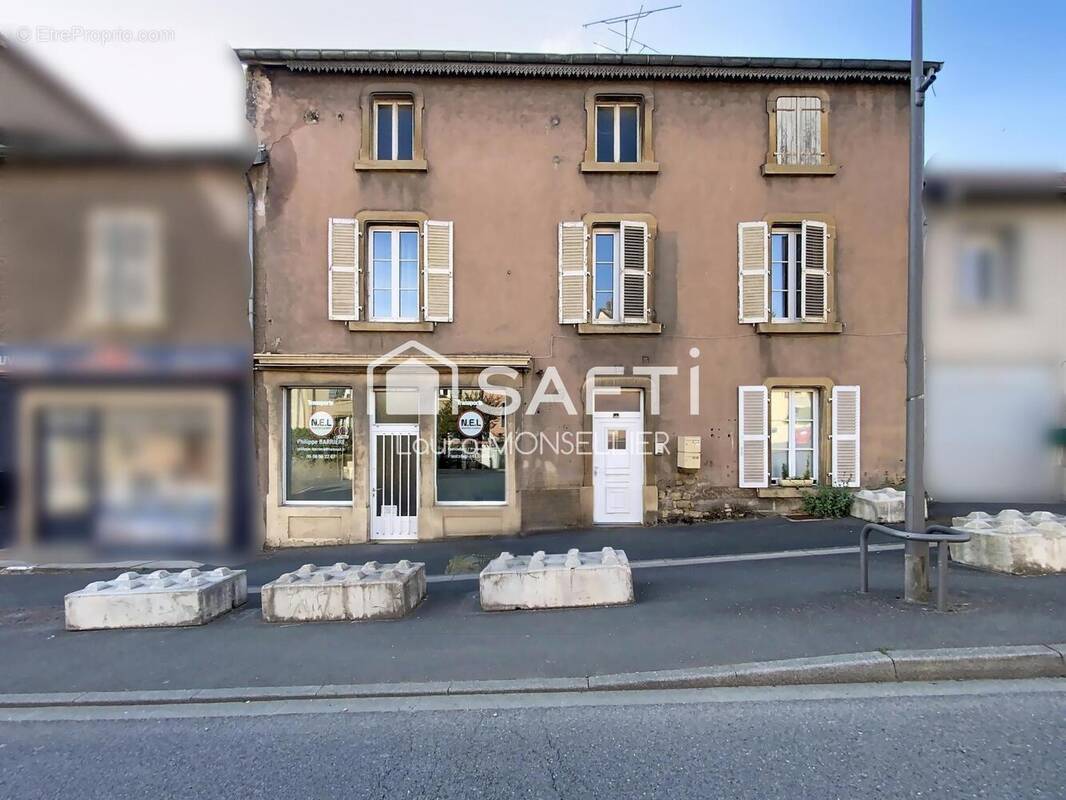 Photo 1 - Appartement à VITRY-SUR-ORNE