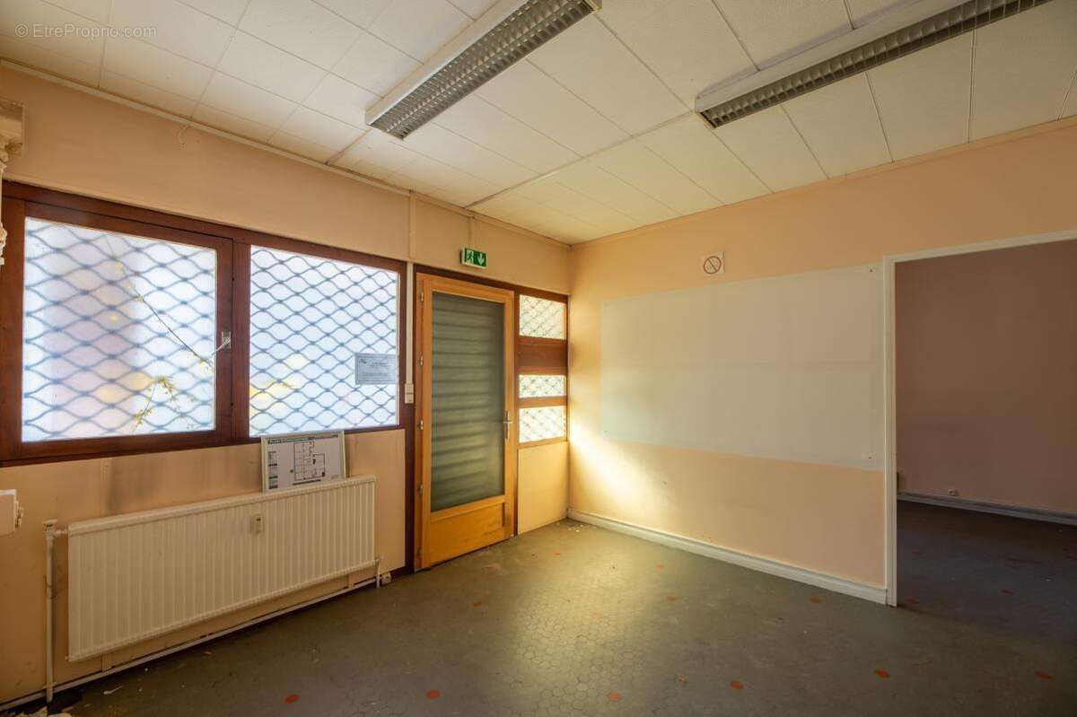 Commerce à SAINT-ETIENNE