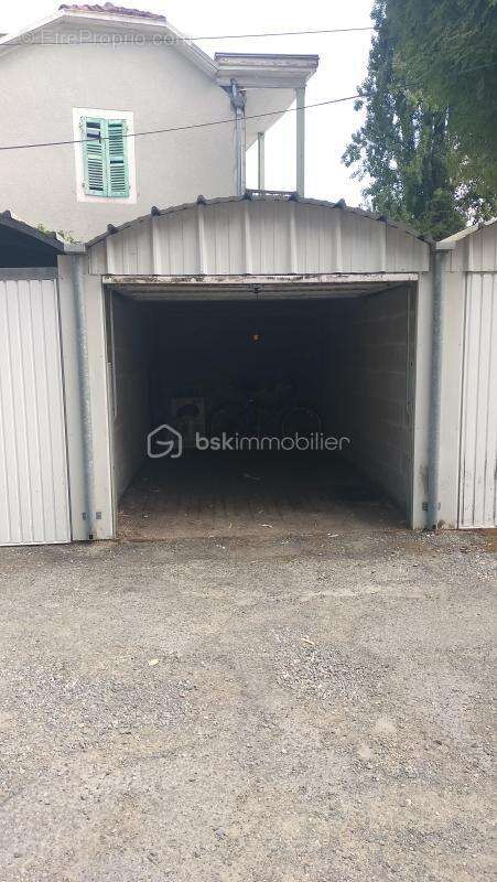 Appartement à BILLERE
