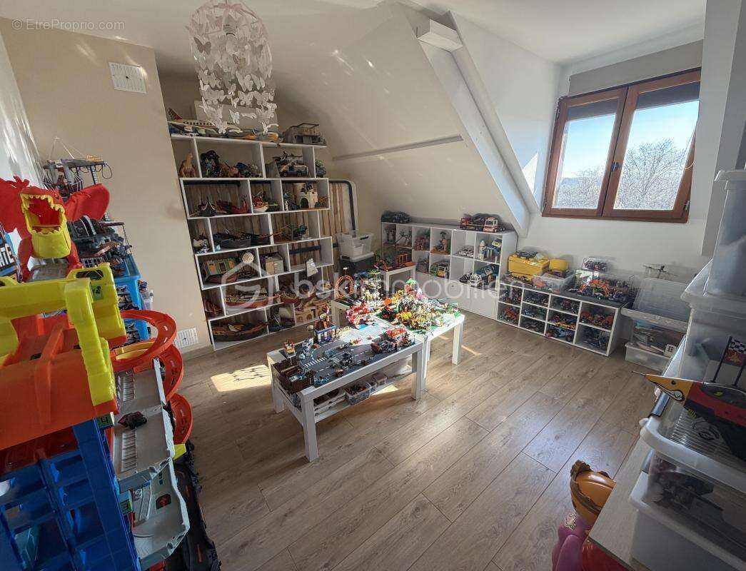 Maison à BOISSY-LE-CHATEL