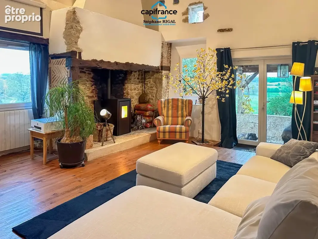 Propriété à vendre 8 pièces, propriété de 220m2 chalet - boxes à chevaux - dépendances sur 7ha de terrain - photo 16