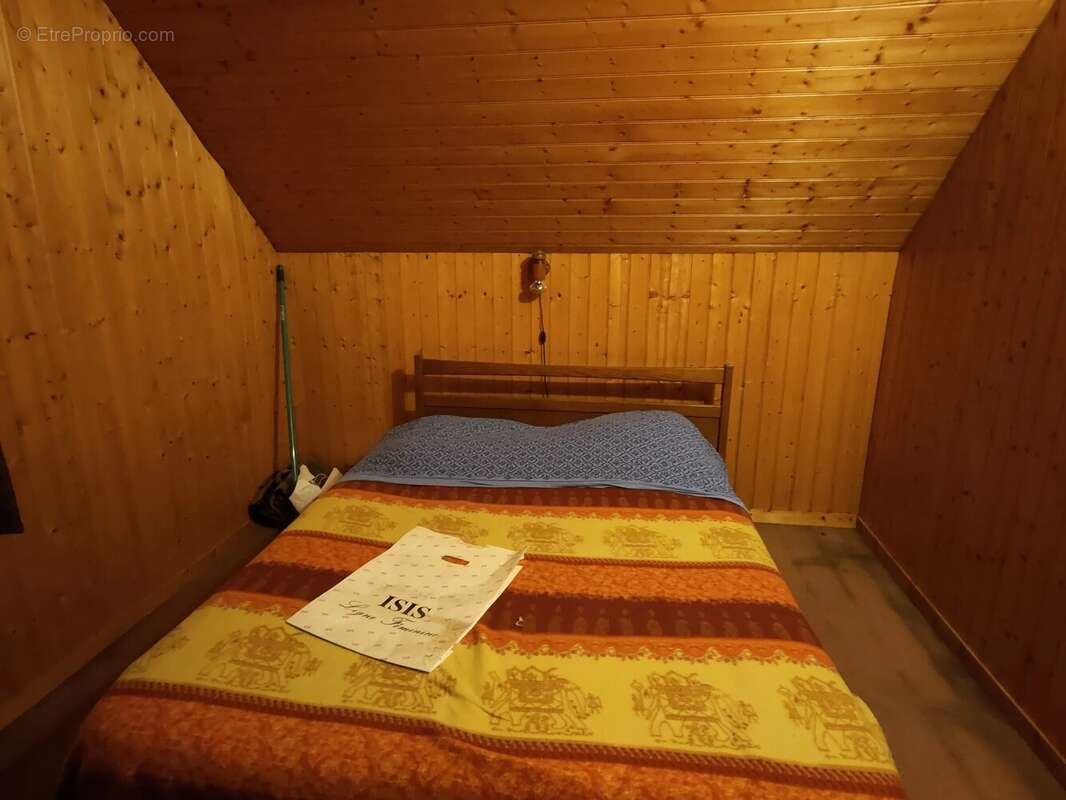 Maison à SAINT-JUNIEN