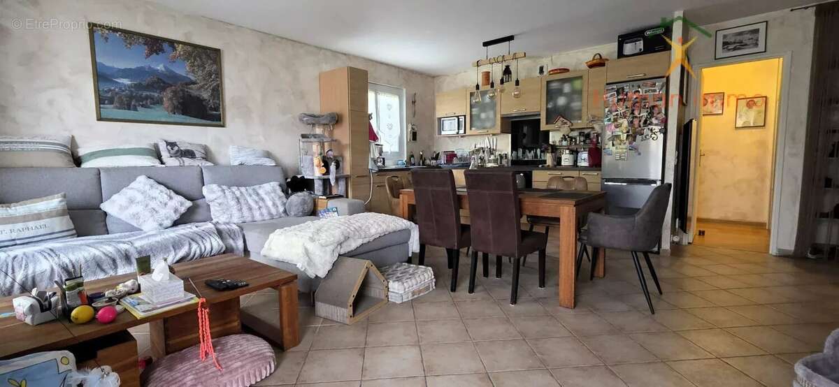 Appartement à VERRIERES-LE-BUISSON