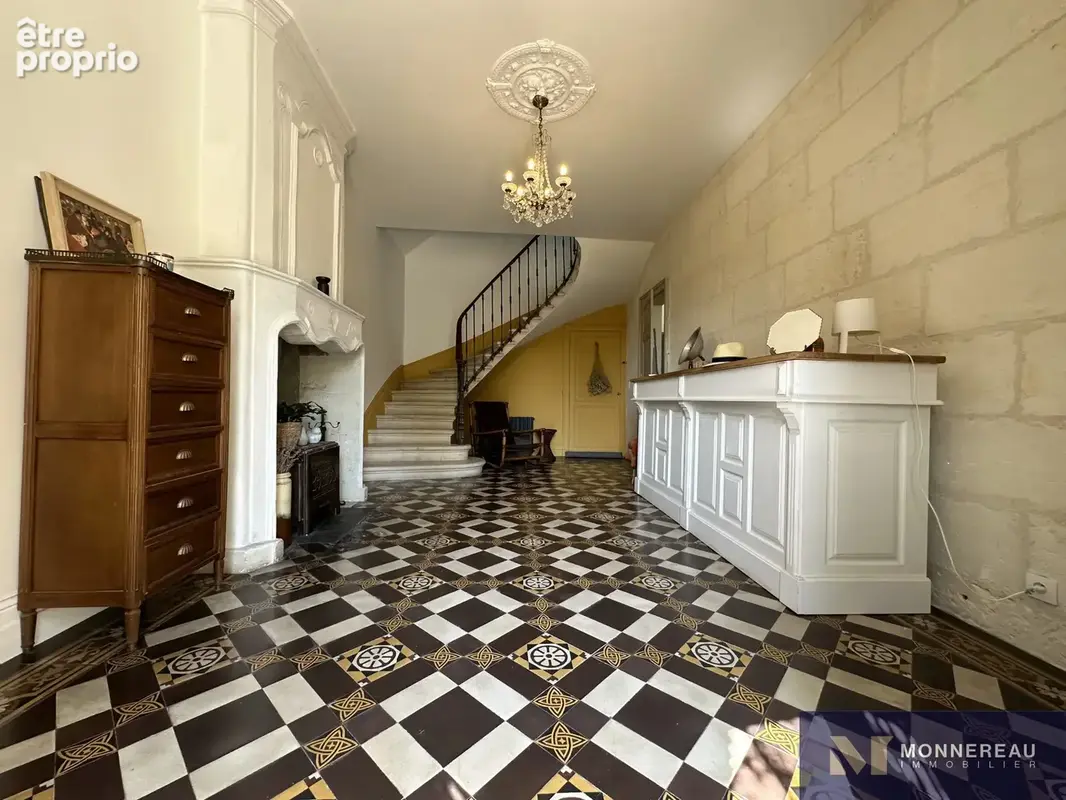 Maison de maitre avec parc et piscine - photo 11