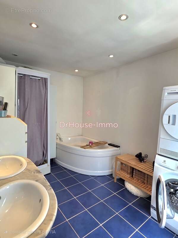 Maison à HELLEMMES-LILLE