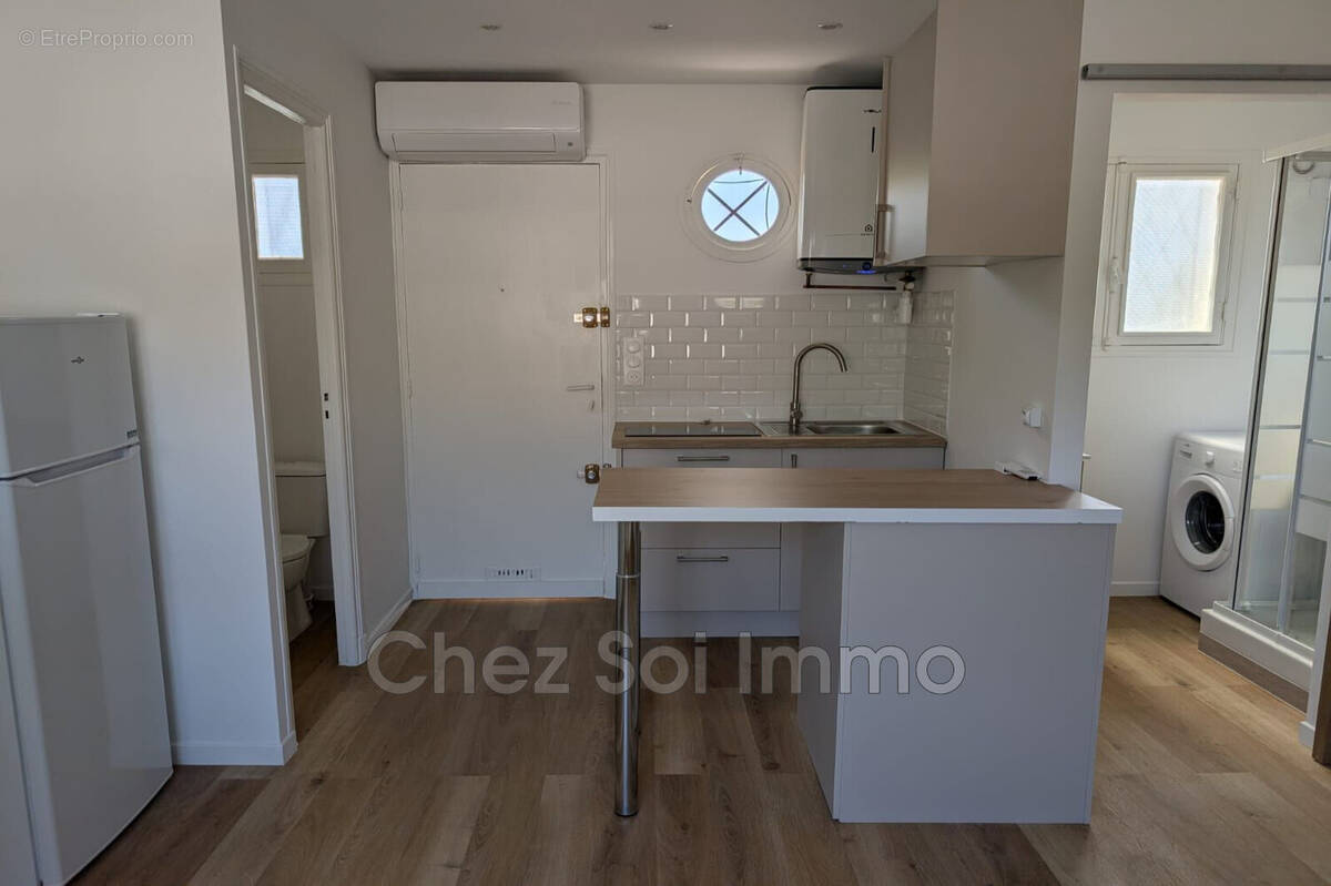 Appartement à VILLENEUVE-LOUBET