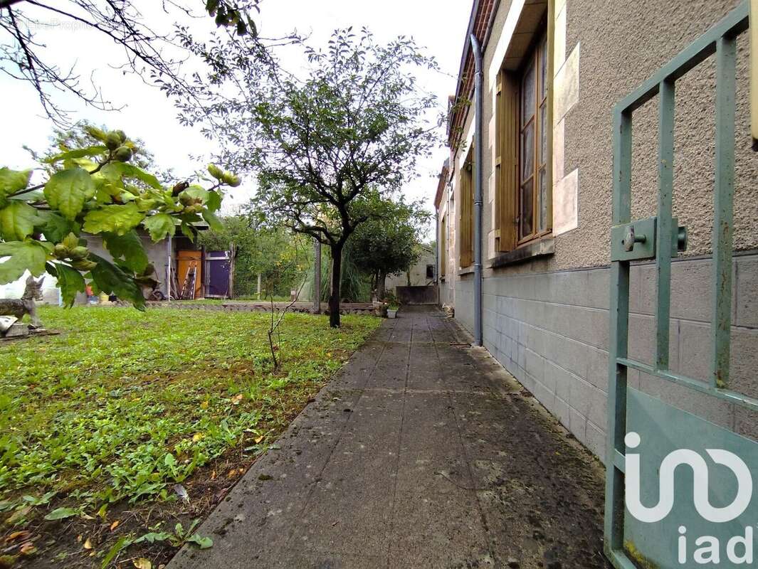 Photo 3 - Maison à CHILLEURS-AUX-BOIS