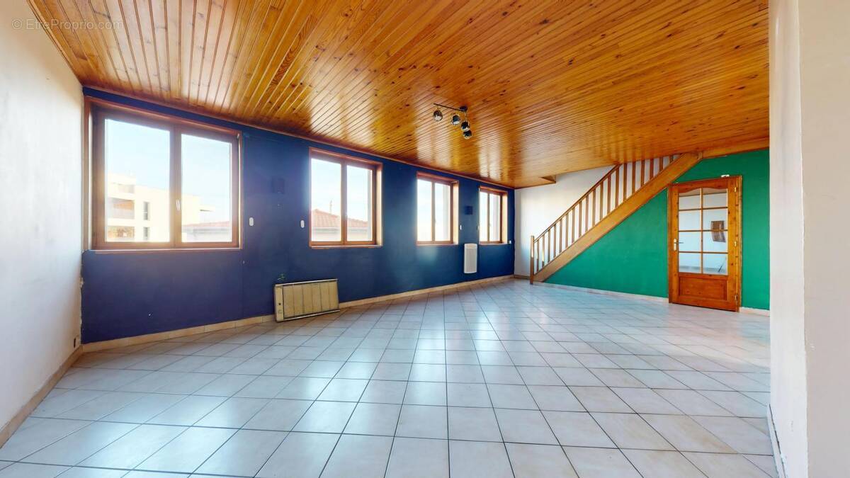 Appartement à CALUIRE-ET-CUIRE