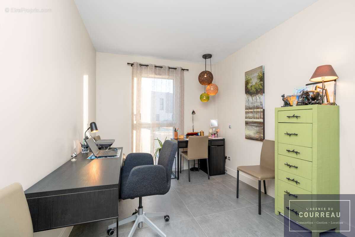 Appartement à LATTES