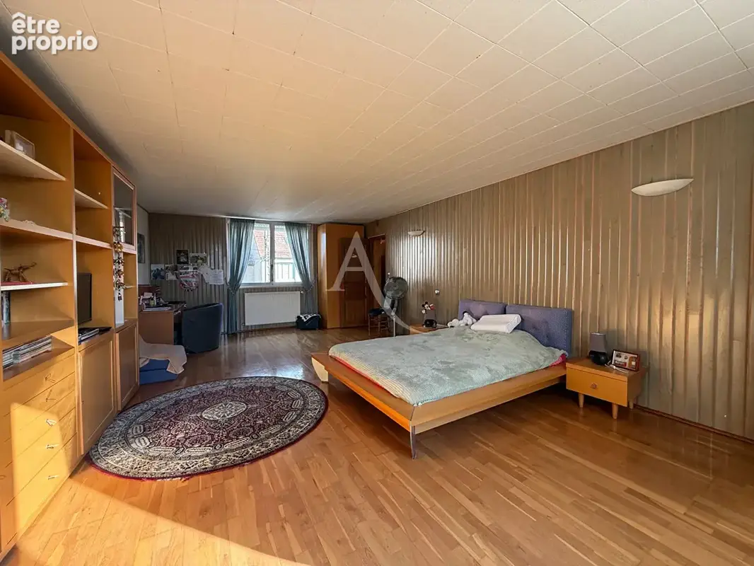Maison 5 chambres garage et jardin - photo 10