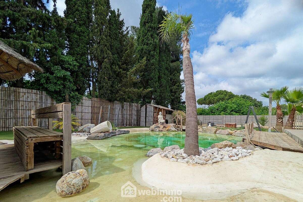 Envie de changer d'atmosphère, de vous évader du quotidien ?.. - Maison à VILLENEUVE-LES-BEZIERS